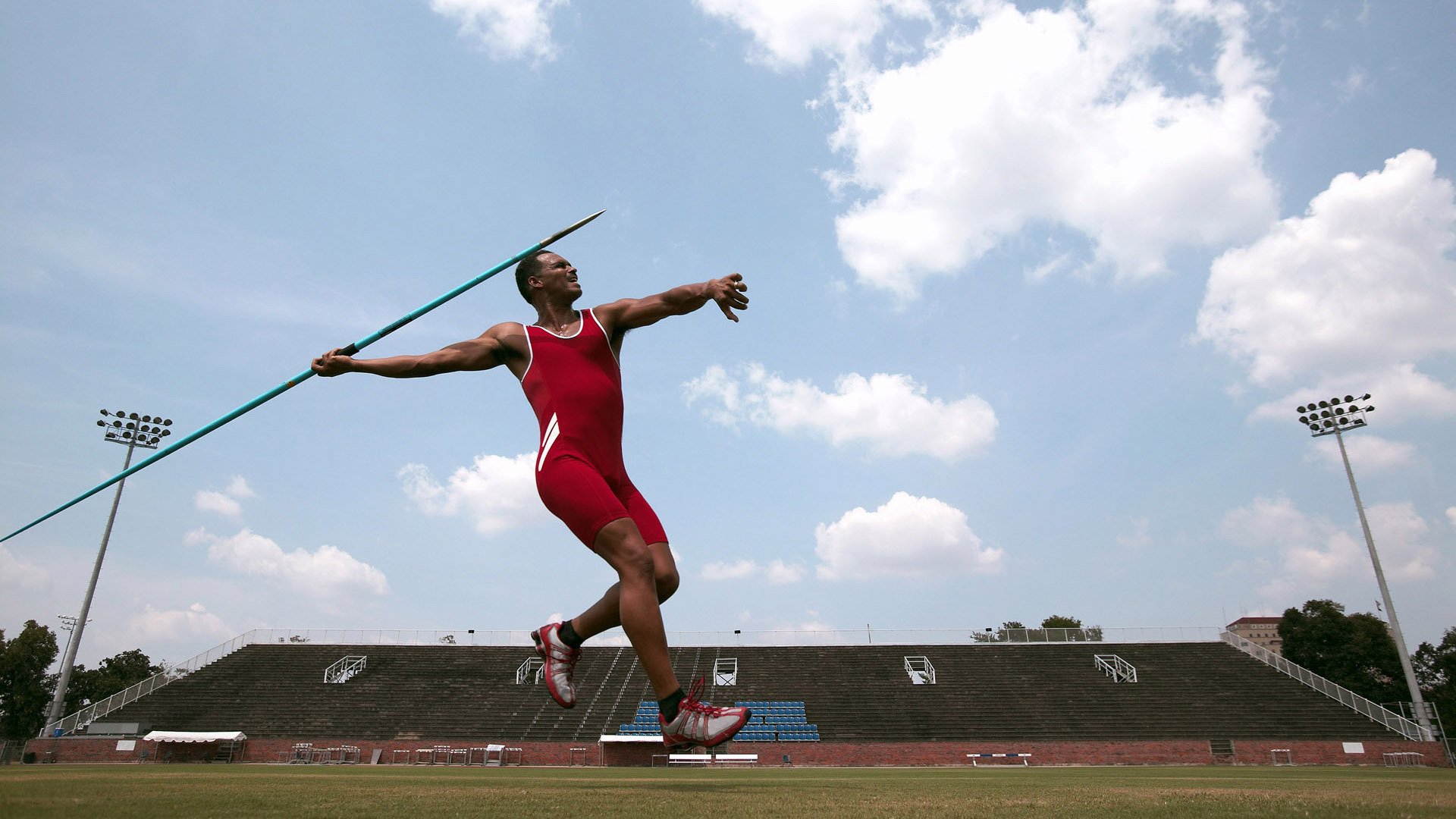-极限自驾越野赛，野外冒险的终极体验，越野自驾游最好的路线